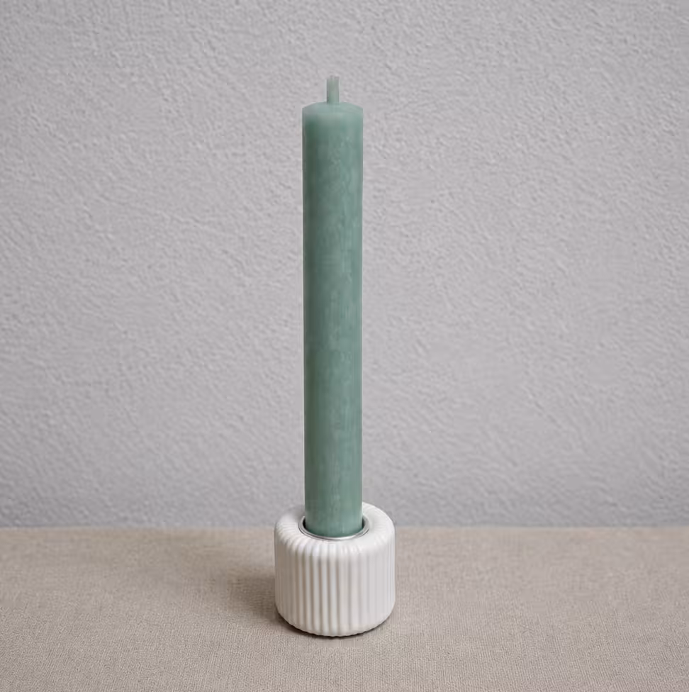 Stabkerzenhalter geriffelt mit Kerze
